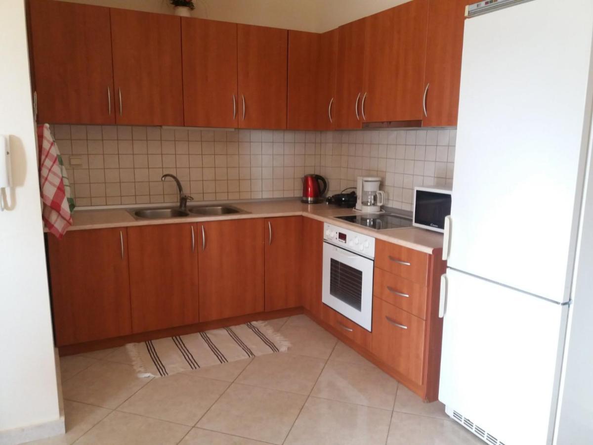 Anatolis Home Néa Péramos Bagian luar foto