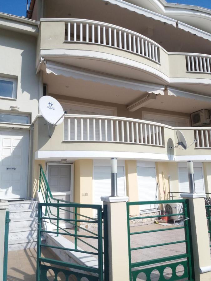 Anatolis Home Néa Péramos Bagian luar foto